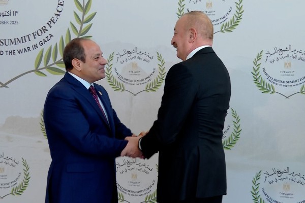 İlham Əliyev Yaxın Şərq Sülh Sammitində- YENİLƏNİB (FOTOLAR)